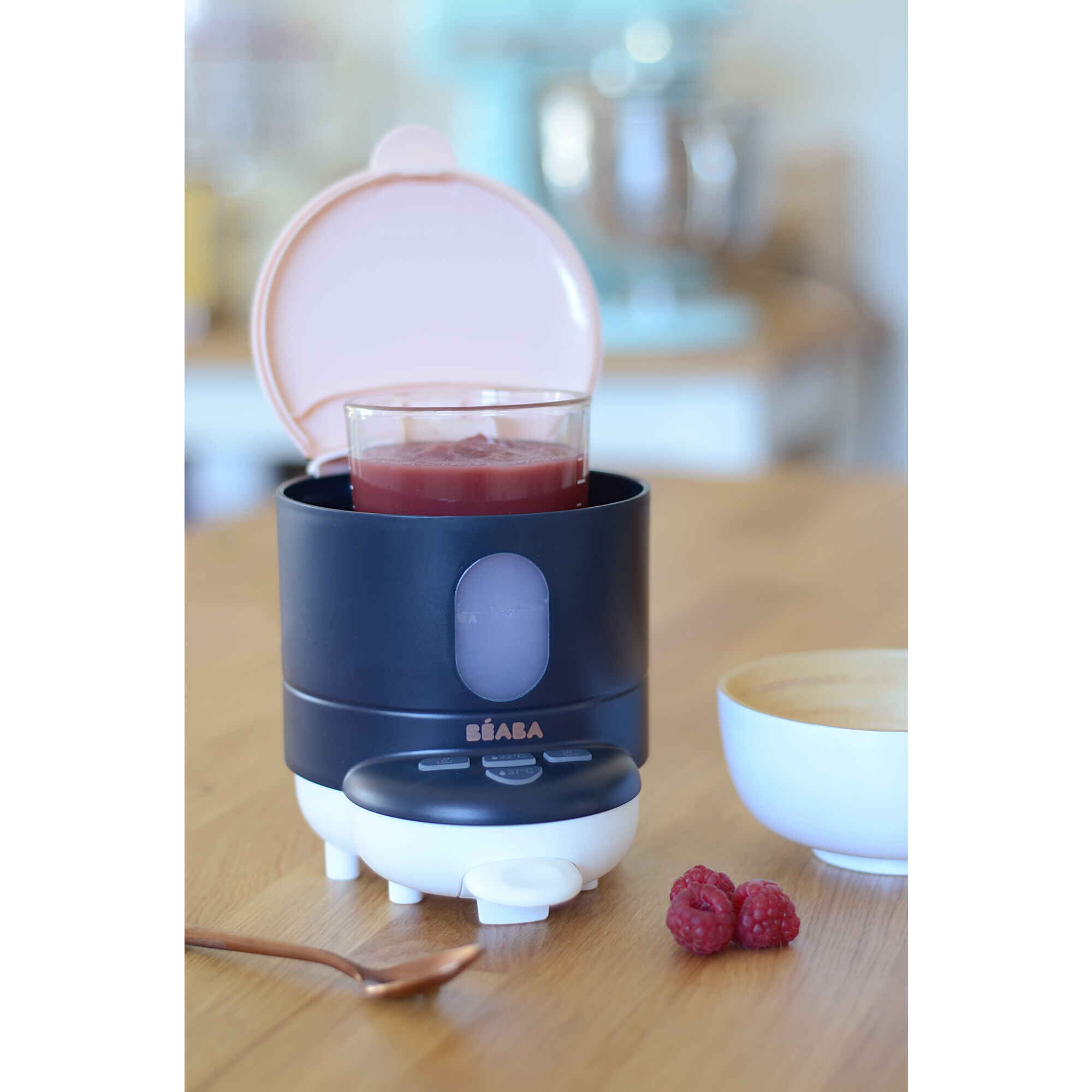 Bib Expresso Heats Water in Bottle Night Blue