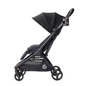 Metro 3 Cup Holder Wells Image 5