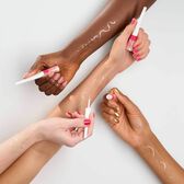 Eye Sparkle Liquid Liner Wells Image 9