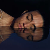 Le Masque de Nuit Harmonie Wells Image 4