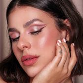 Máscara Pestanas Pure Volume À Prova de Água Wells Image 3