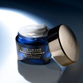 Creme Rosto Revitalizing Supreme Night Power Wells Image 2
