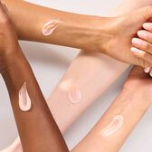 Silky Blur Poreless Primer Wells Image 5