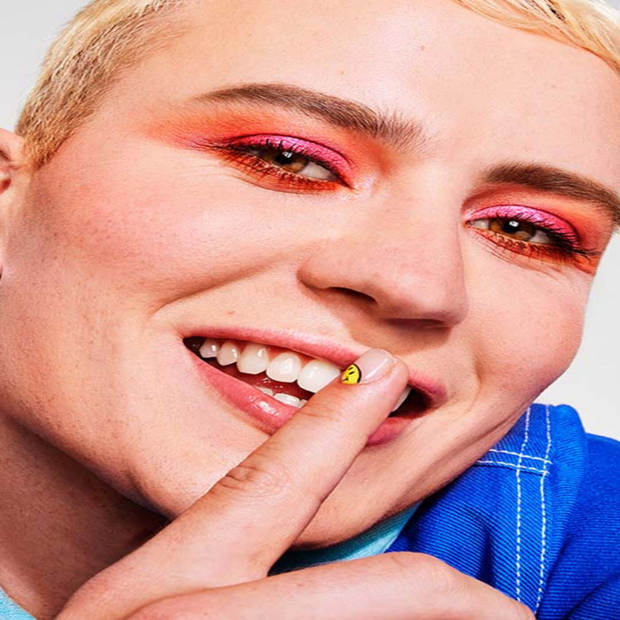 Paleta de Sombras Mini Smiley Mucho Happy