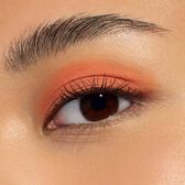 Matte Liquid Eyeshadow Wells Image 7