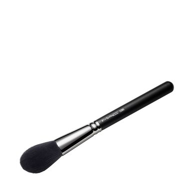 129 Synthetic Powder/Blush Brush Wells Image 1