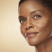 Revitalizing Supreme+ Youth Power Milky Lotion Wells Image 4