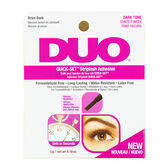 Cola Preta De Pestanas Postiças Em Banda Duo Wells