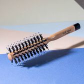 La Brosse Brushing nº 1 Wells Image 2