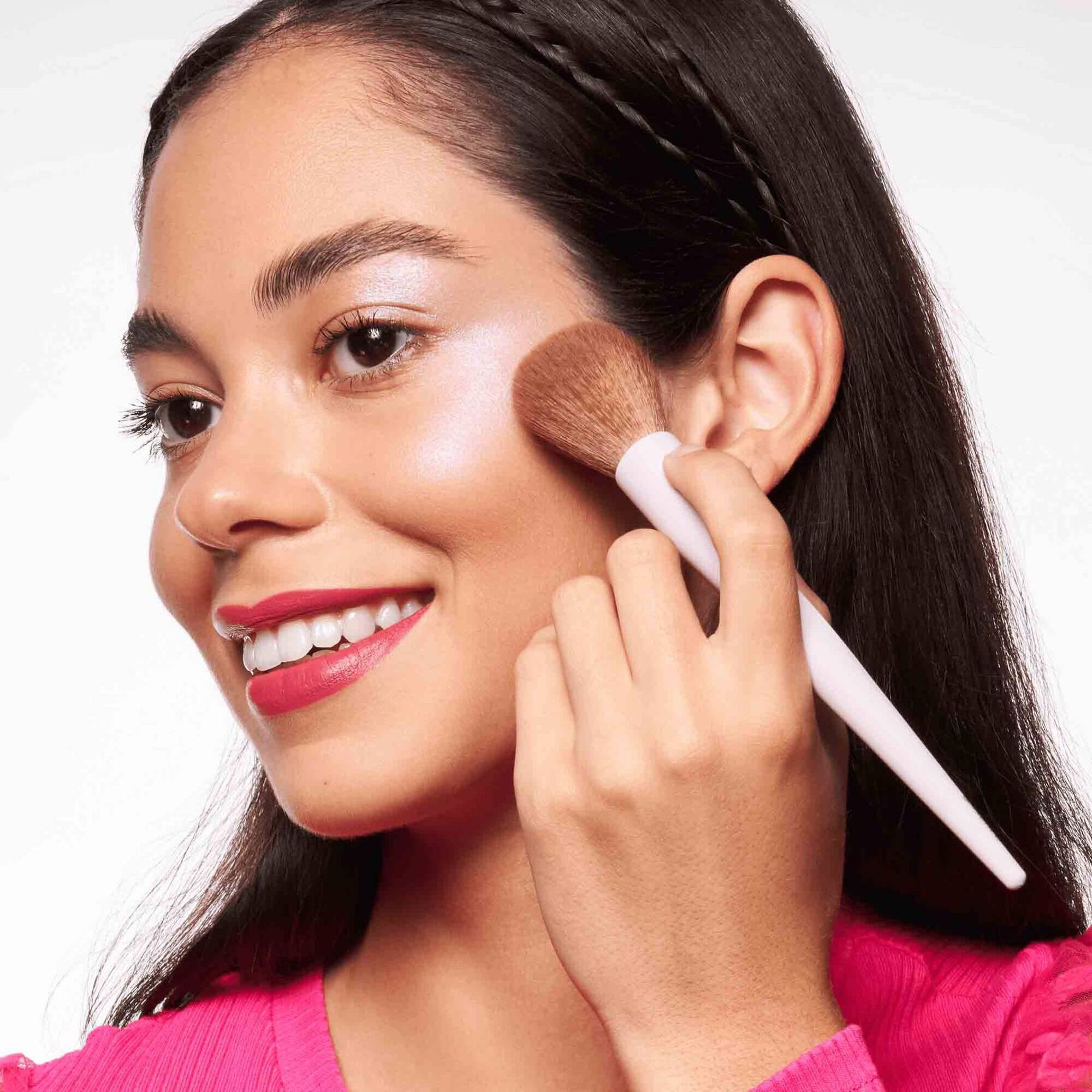 Pincel de Blush e Iluminador