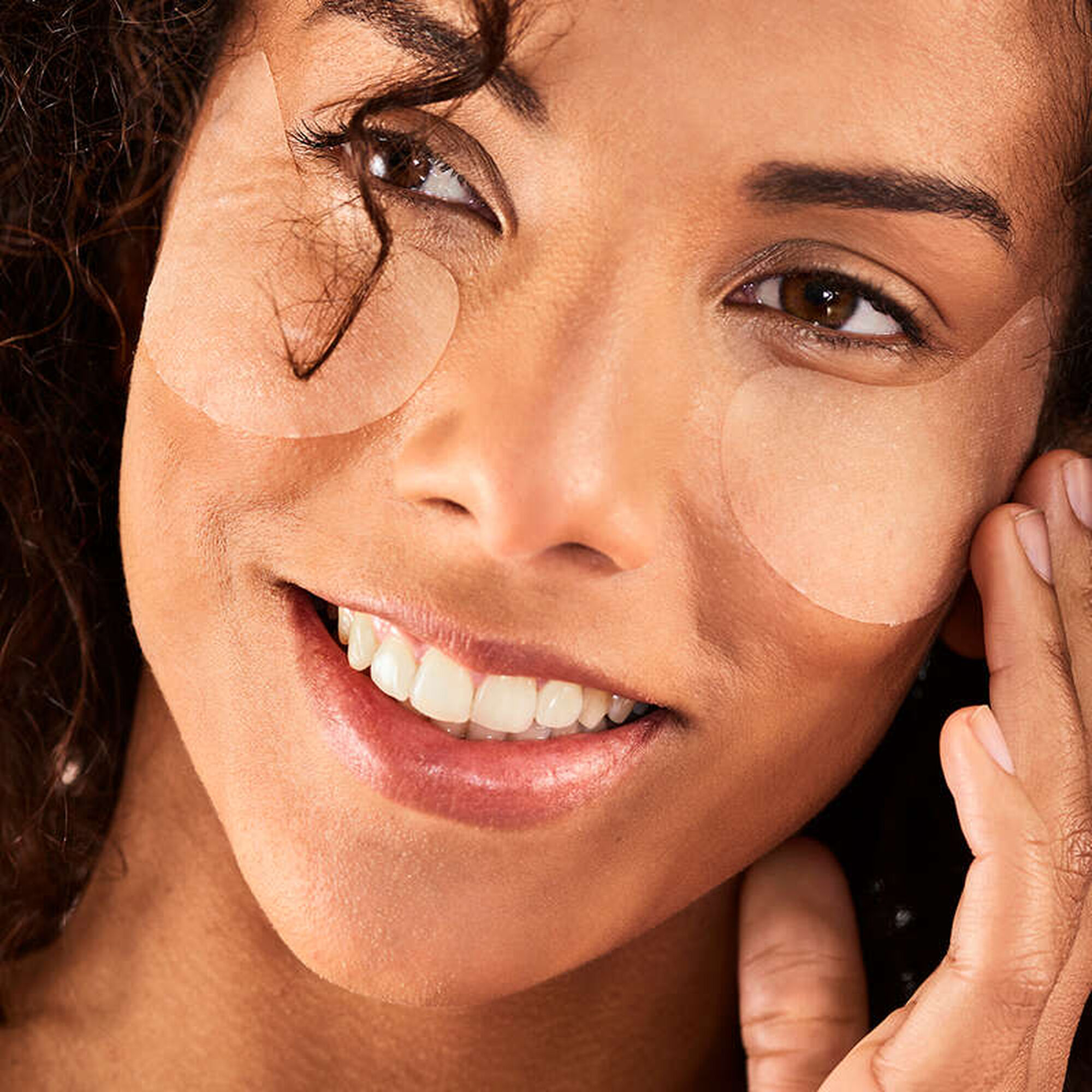 Máscara de Olhos Iluminadora Global Eye Care