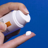 Creme Age Correct SPF 50 Anthelios Wells Image 5