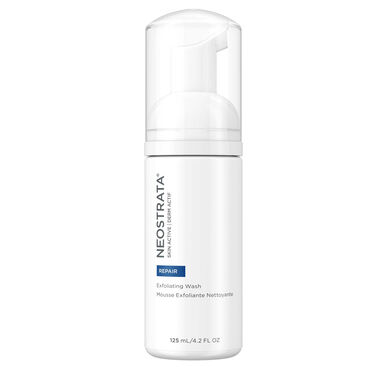 Espuma de Limpeza Esfoliante Skin Active Wells