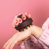 Escova de Massagem Couro Cabeludo Wells Image 4