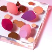 4 Mini Miracle Complexion Sponges Wells Image 6