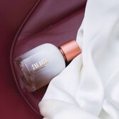 Aura Eau de Parfum Wells Image 4