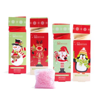 Christmas Bath Salts Wells Image 1