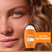 Ultra Fluid Oil Control SPF50 Wells Image 5