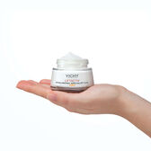 Liftactiv Supreme SPF30 Jour Day Wells Image 4