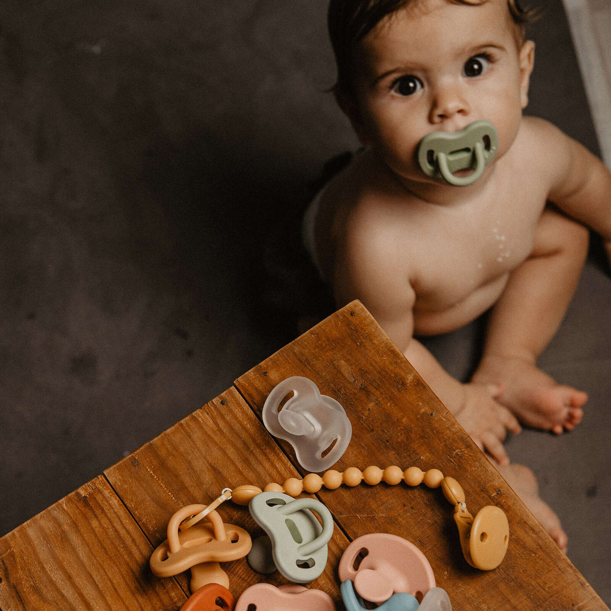 Chucha Colour Essence Anatómica 6-18m Green