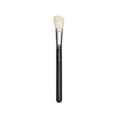 168 Large Angled Contour Brush