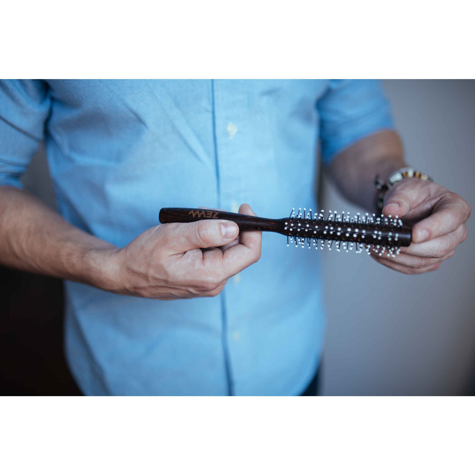 Escova Cabelo e Barba Men Roller Hair Beard