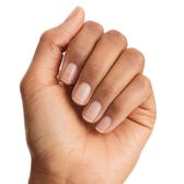 The Ultimate Hybrid Gel Top Coat Wells Image 4