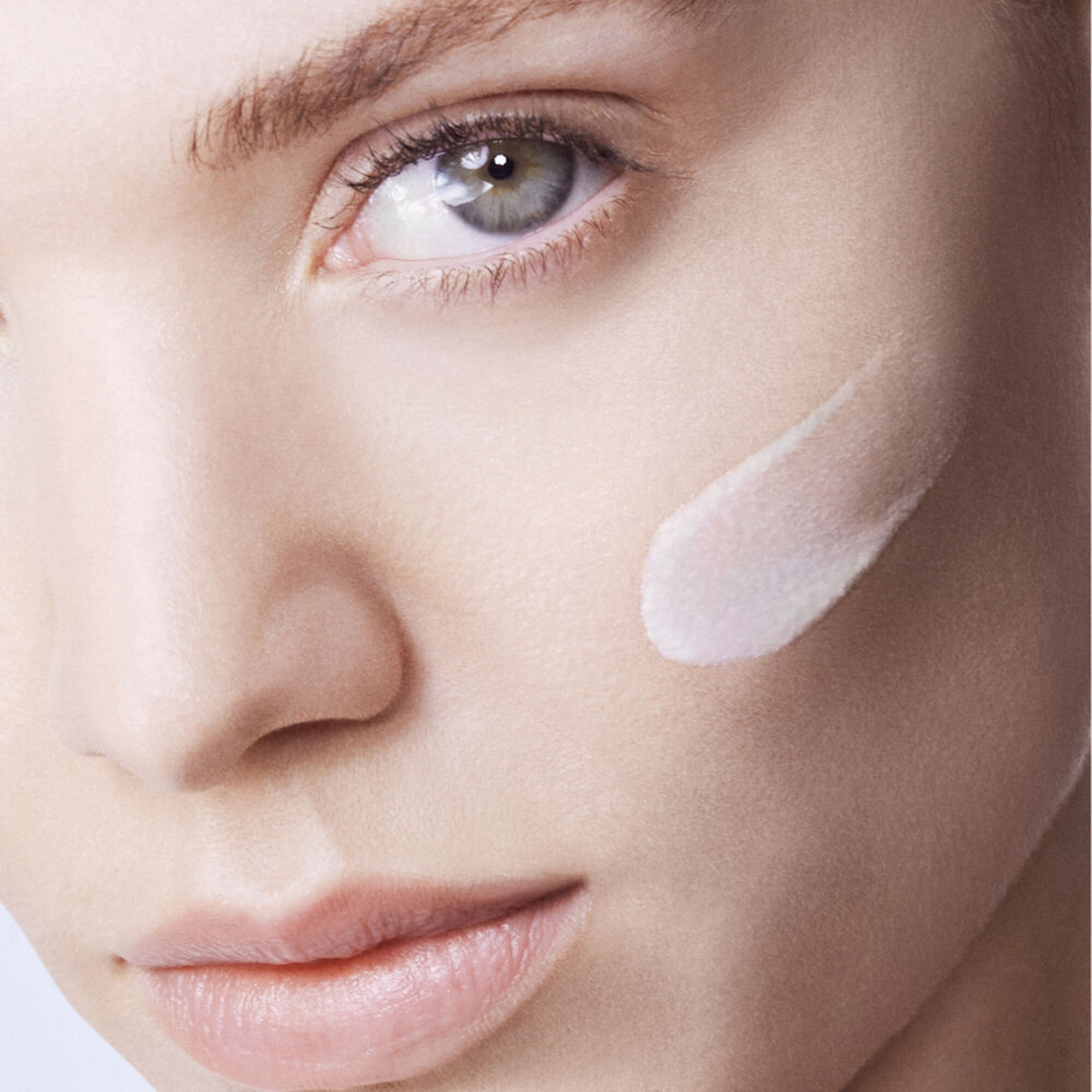 UV Expert Supra Screen Invisible UV Serum